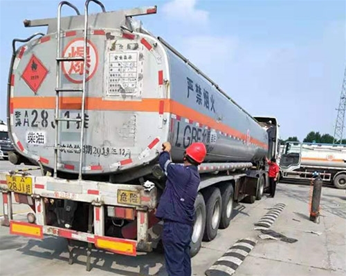 汽油運(yùn)輸車油氣回收檢測